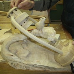 piece sculptée et tournée