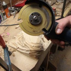 outil de sculpture sur bois